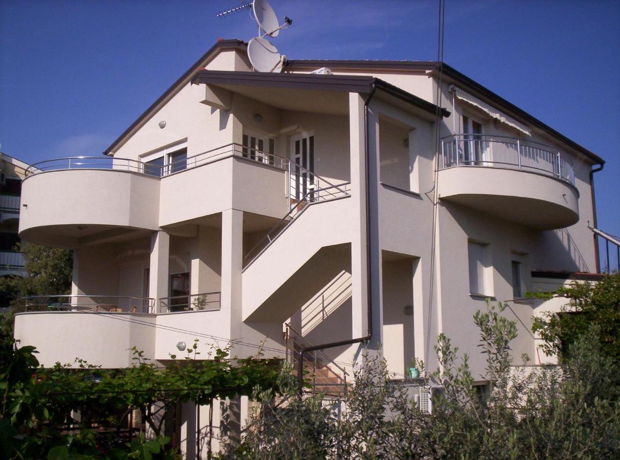 Apartamento For Two 200m From The