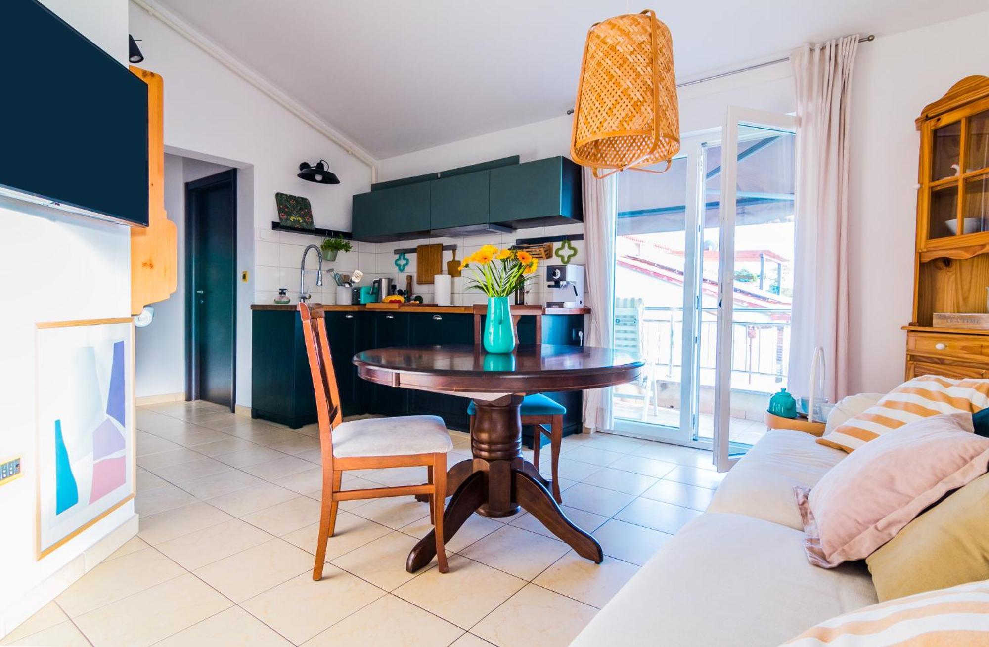 Apartamento For Two 200m From The Pula